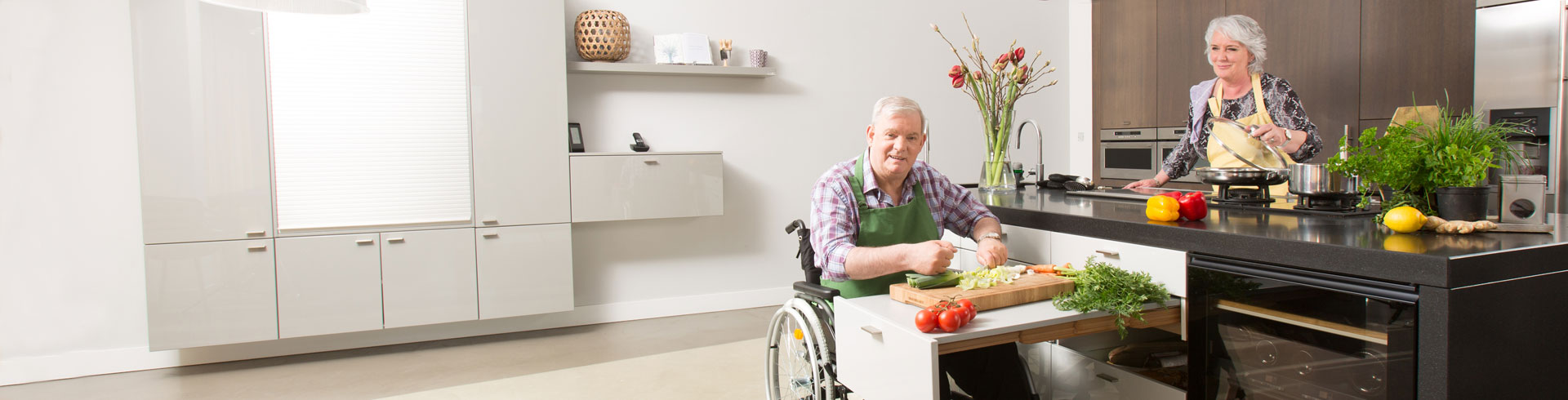Verstelbare keuken voor rolstoelgebruiker